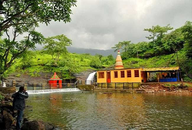 Beyond the City Lights: Best Places to Visit Near Pune With Family